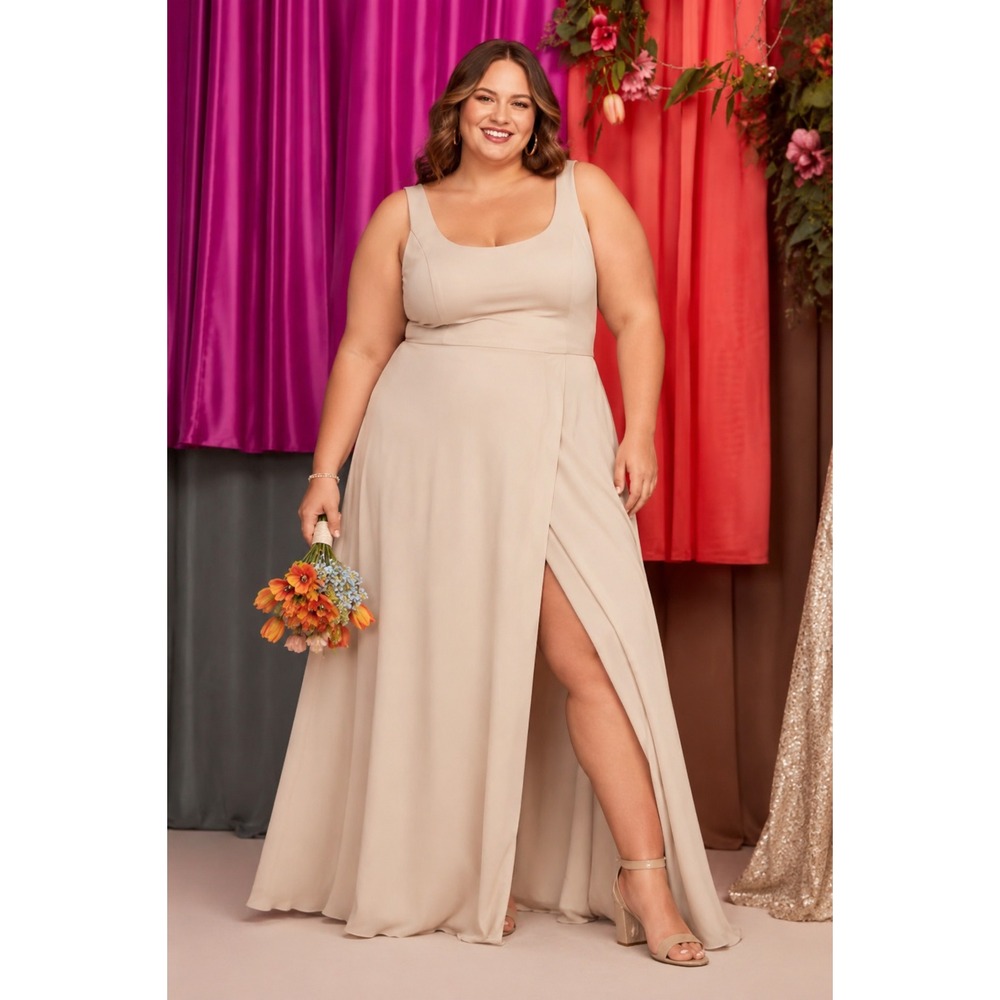 Davids Bridal Biscotti Long Scoop Neck Tank Bridesmaid Dress F20098 Size 22 NWT